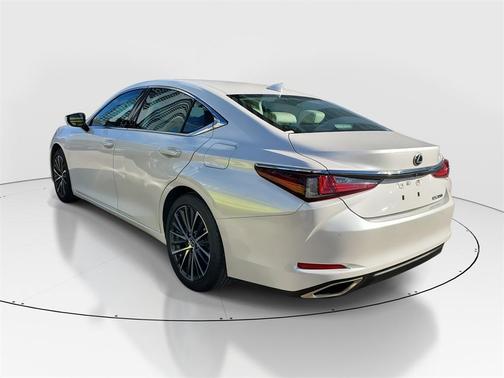 2024 Lexus ES 350 Base