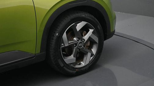 Green Apple 2023 Hyundai VENUE SEL