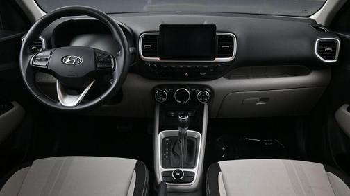Green Apple 2023 Hyundai VENUE SEL