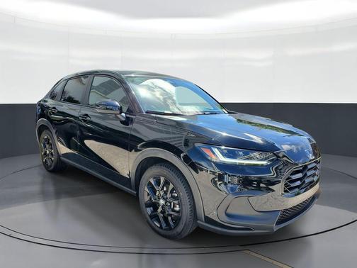 Crystal Black Pearl 2024 Honda HR-V Sport