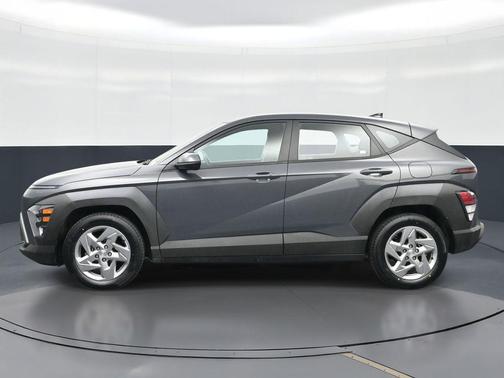 Ecotronic Gray Pearl 2024 Hyundai KONA SE