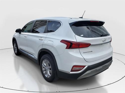2019 Hyundai SANTA FE SE 2.4