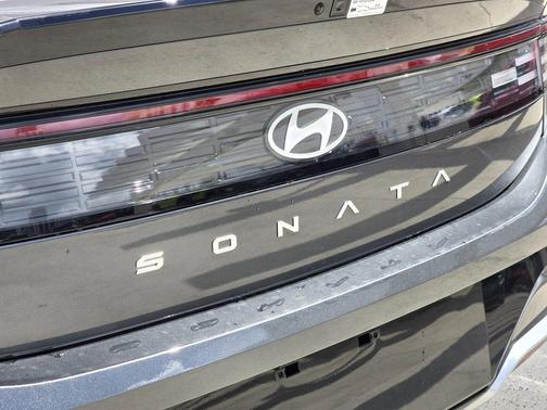 2026 Hyundai SONATA SEL