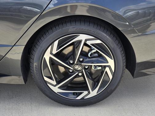 2026 Hyundai SONATA SEL