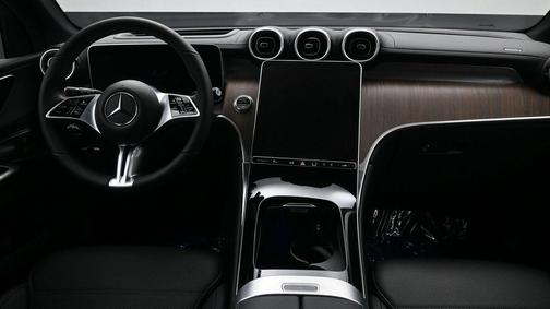 Cirrus Silver Metallic 2023 Mercedes-Benz GLC 300 Base