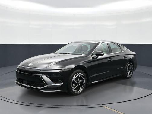 Onyx Black 2024 Hyundai SONATA SEL