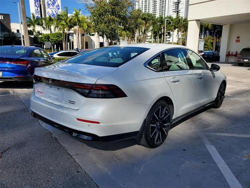 2024 Honda Accord Hybrid Touring