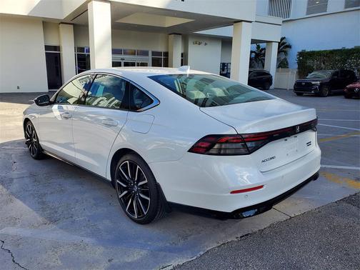 2024 Honda Accord Hybrid Touring
