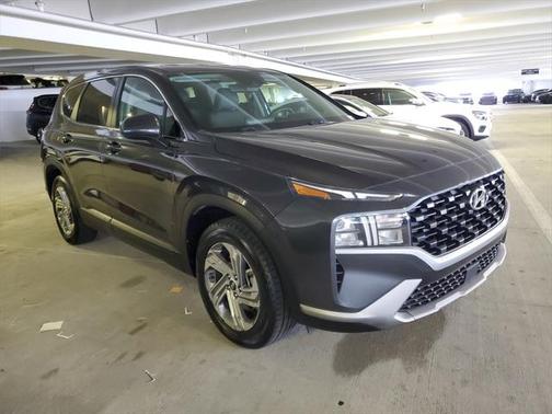2022 Hyundai SANTA FE SE