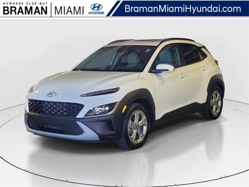 2023 Hyundai KONA SEL