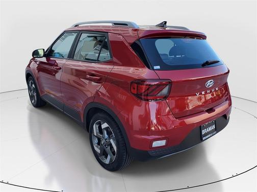 2022 Hyundai VENUE Limited