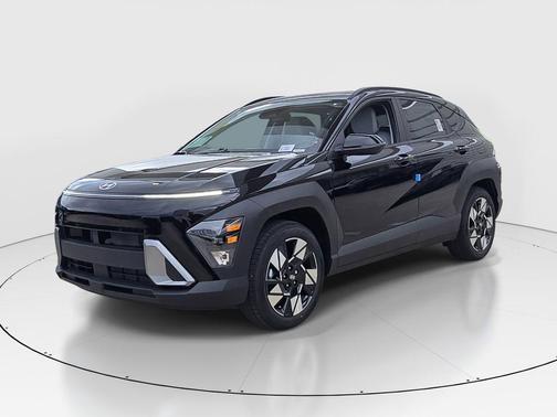 Abyss Black Pearl 2025 Hyundai KONA SEL Convenience