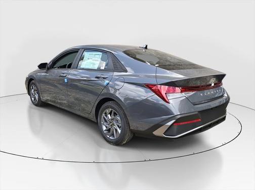 2025 Hyundai ELANTRA HEV Blue