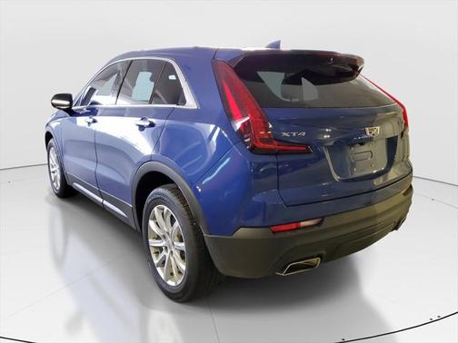 2022 Cadillac XT4 Luxury
