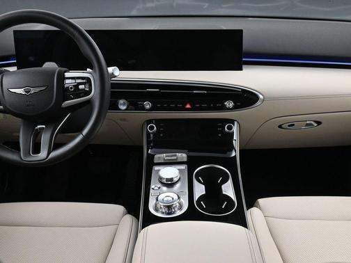 Makalu Gray 2026 Genesis GV70 2.5T