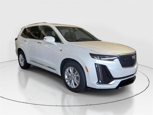 2023 Cadillac XT6 Luxury FWD