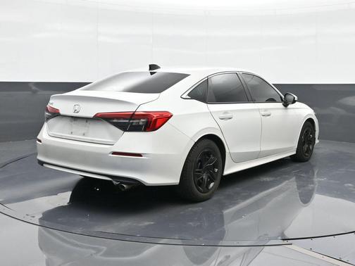 Lunar Silver Metallic 2022 Honda Civic LX