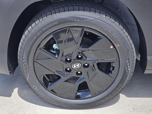 Atlas White 2026 Hyundai KONA SEL Sport