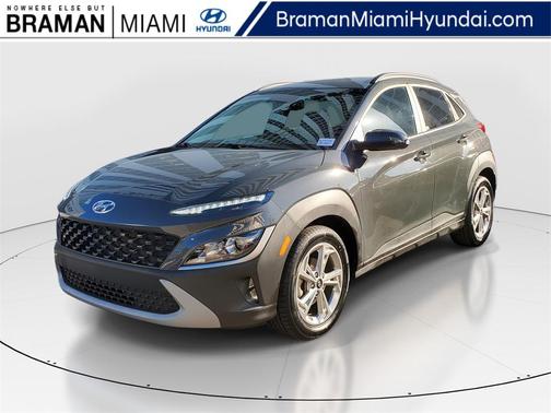 2023 Hyundai KONA SEL