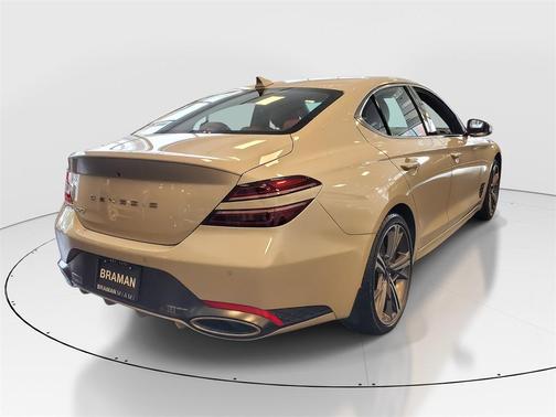 2025 Genesis G70 2.5T RWD