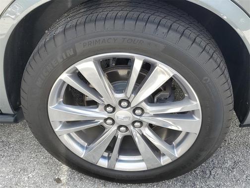 2023 Cadillac XT6 Premium Luxury FWD