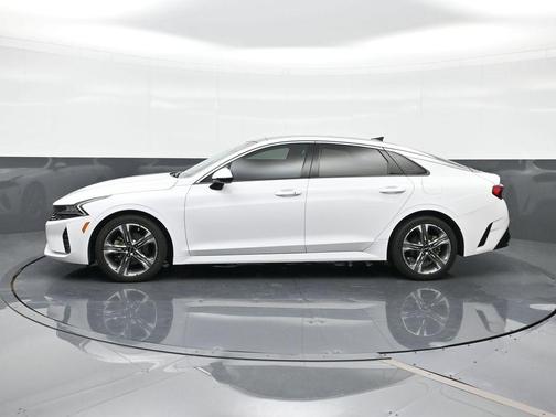 Glacial White Pearl 2023 Kia K5 EX