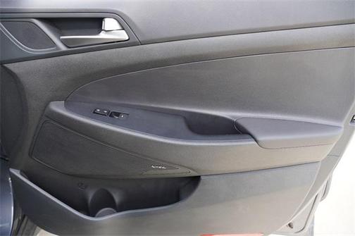 2020 Hyundai TUCSON Sport