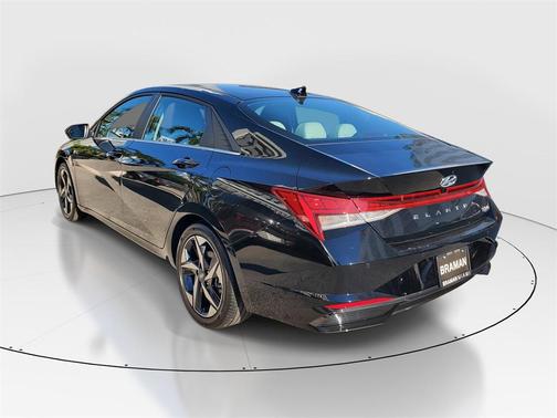 2023 Hyundai ELANTRA HEV Limited