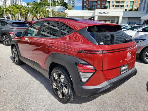 2025 Hyundai KONA SEL Convenience