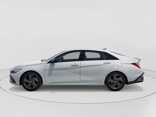 2026 Hyundai ELANTRA Sport