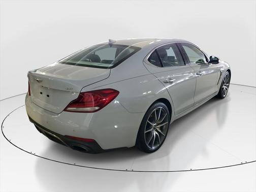 2020 Genesis G70 3.3T RWD