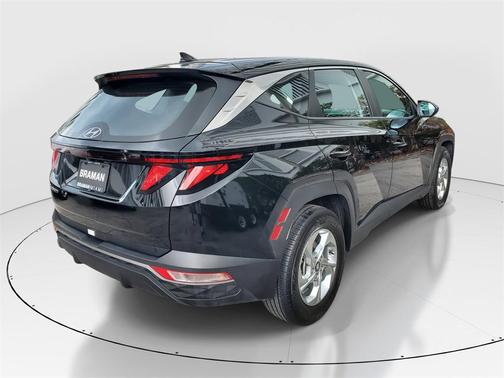 2024 Hyundai TUCSON SE