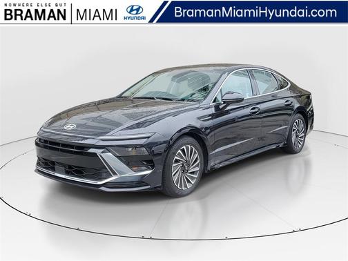 2025 Hyundai SONATA Hybrid SE