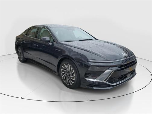 2025 Hyundai SONATA Hybrid SE