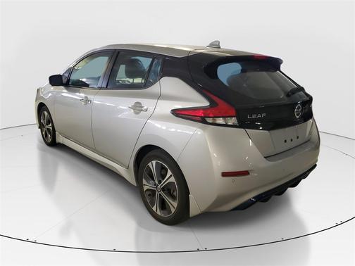 2021 Nissan Leaf SV 40 kWh