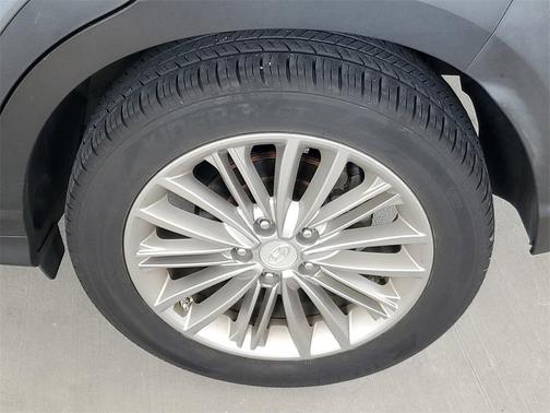 2020 Hyundai KONA SEL