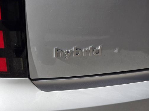 Creamy White Pearl 2026 Hyundai Palisade Hybrid Calligraphy