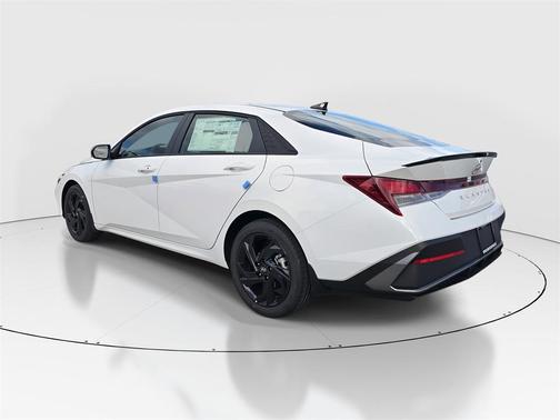 2026 Hyundai ELANTRA Sport