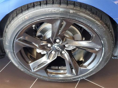 2021 Chevrolet Camaro RWD Coupe LT1