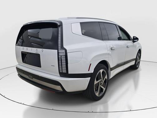 2026 Hyundai IONIQ 9 Performance Calligraphy