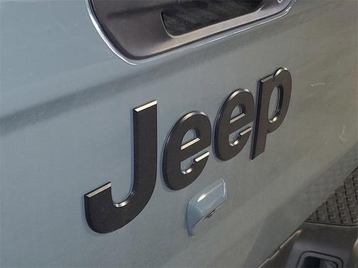 2024 Jeep Gladiator Sport S