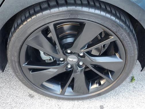 2023 Genesis G70 2.0T RWD