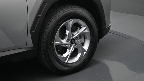 Shimmering Silver 2023 Hyundai TUCSON SEL
