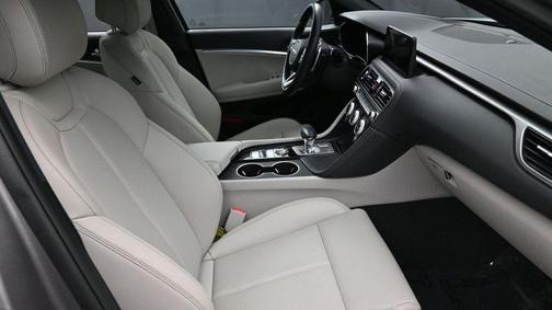Savile Silver 2023 Genesis G70 2.0T RWD