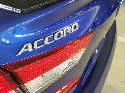 2022 Honda Accord Hybrid Base
