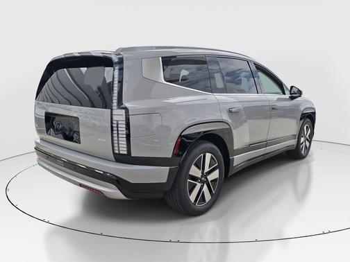 Cyber Gray 2026 Hyundai IONIQ 9 SEL