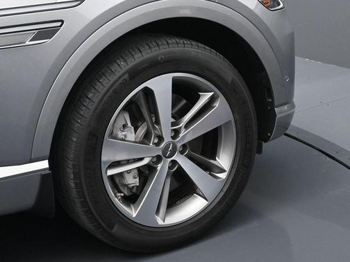 2023 Genesis GV80 2.5T