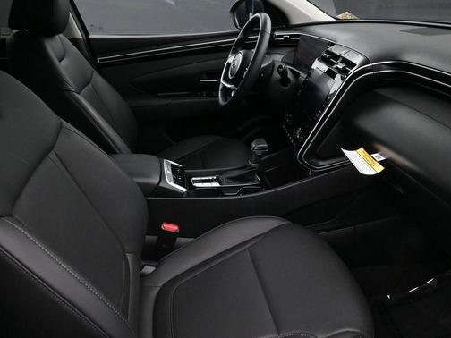 Phantom Black 2023 Hyundai TUCSON SEL
