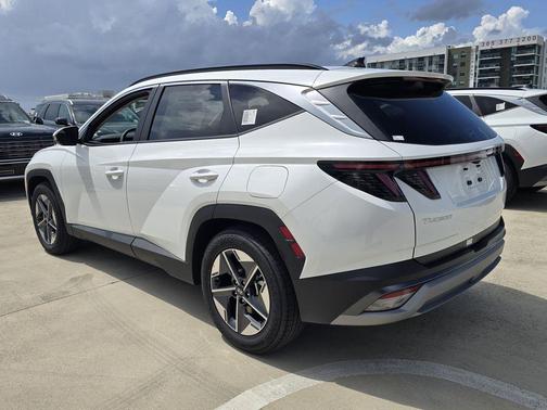 Serenity White Pearl 2026 Hyundai TUCSON SEL