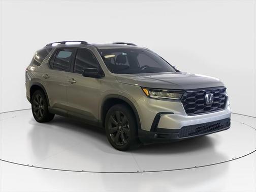 2023 Honda Pilot AWD Sport
